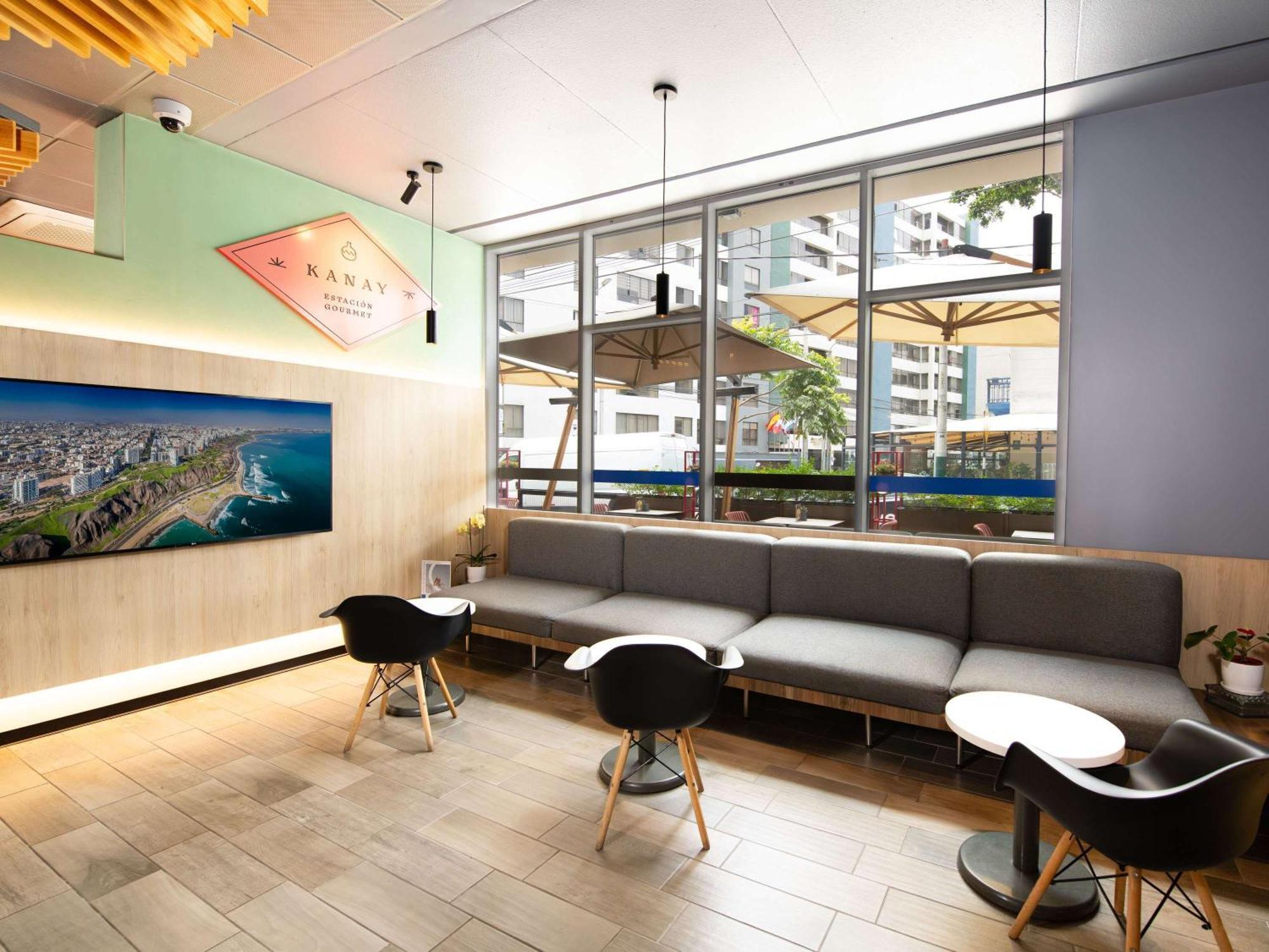 Ibis Budget Miraflores Hotel